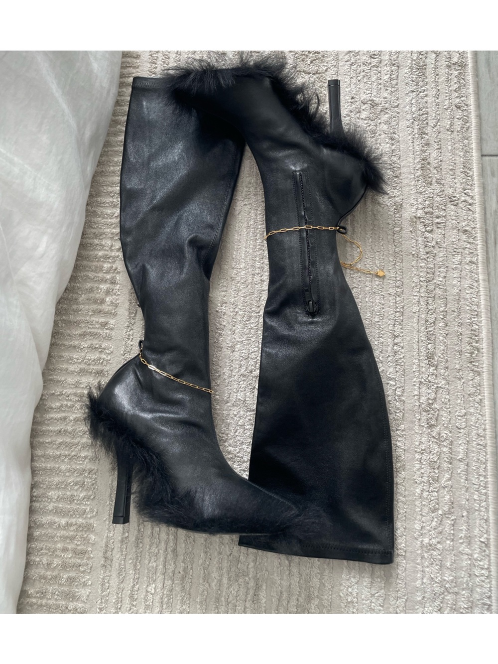 BURBERRY 105mm Slinky Legging Boots - Picture 9 of 16